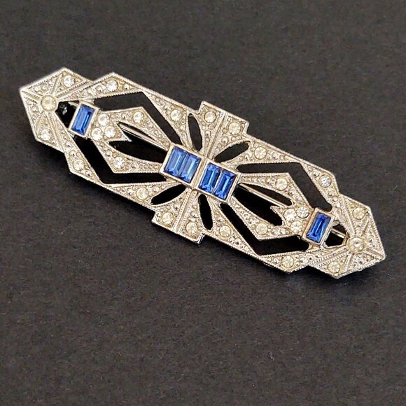 Jewelry - Art Deco style silver, faux diamond and faux sapphire brooch